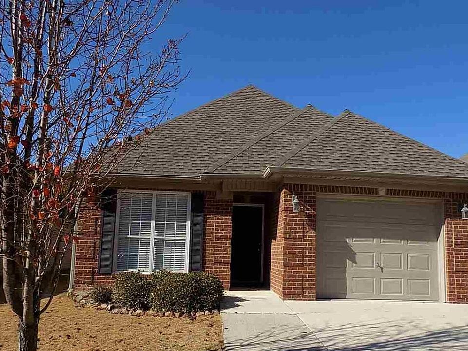 1st image of 330 Forest Lakes Dr