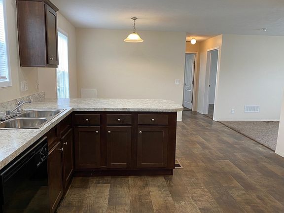 2nd image of 3440 Creekside Blvd #196