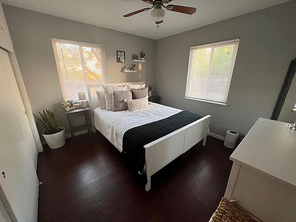 5th image of 2847 Clover Ln #2847