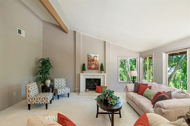 1st image of 3202 Avenida Hacienda