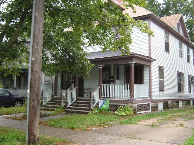 1st image of 712 W Lovell St #712-714