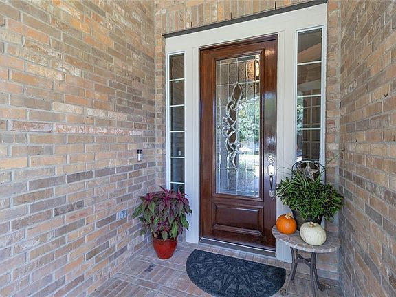 3rd image of 2111 Birchmoor Ct