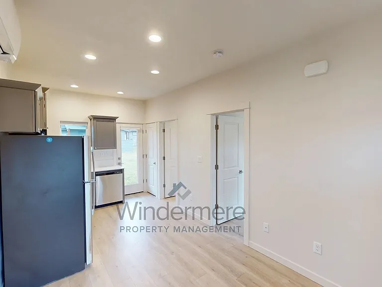 Avery Estates — Photo 14
