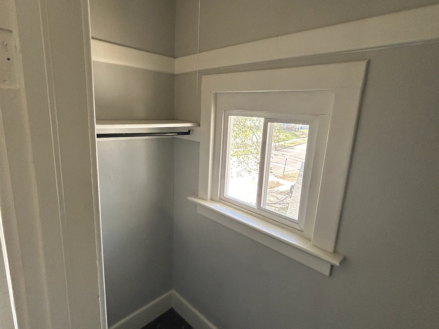 Studio, $699 — Photo 4