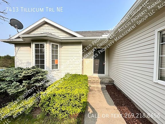 3rd image of 7413 Tillicum Trl NE