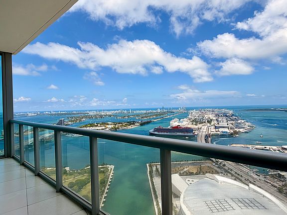 5th image of 888 Biscayne Blvd #58
