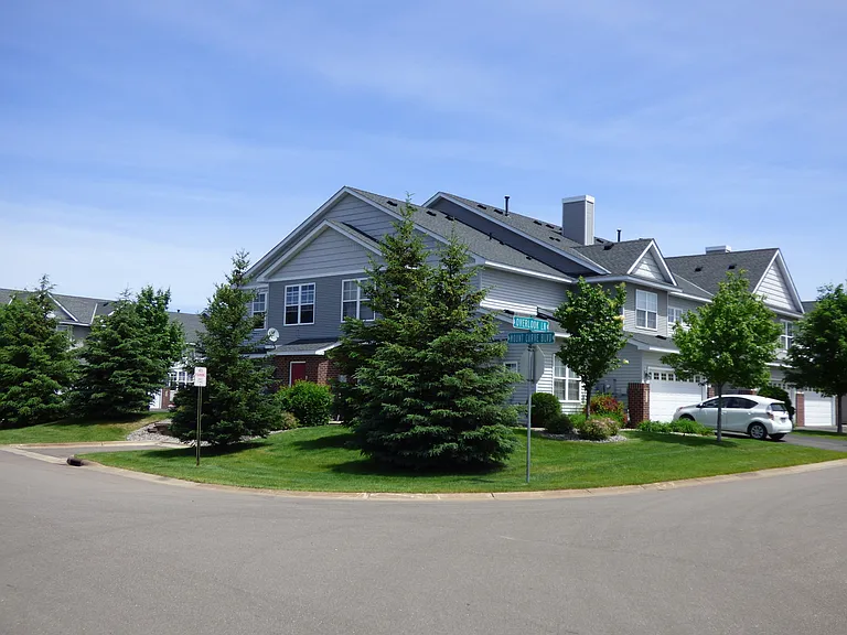 5793 Mount Curve Blvd — Photo 9