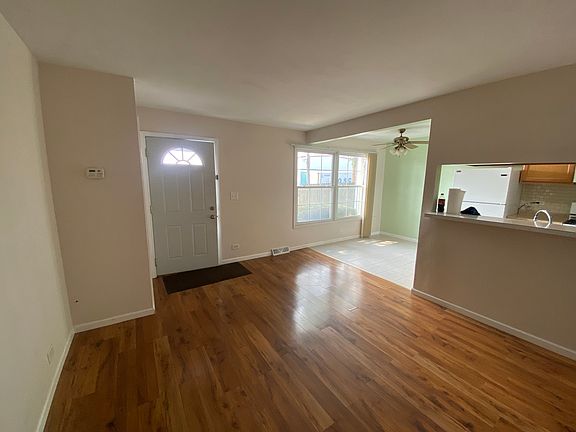 4th image of 1247 Prairie Ave Unit C
