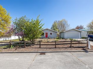 1419 Oak St, Wenatchee, WA 98801