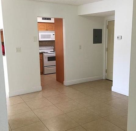 3rd image of 8500 NW 8th St APT 309