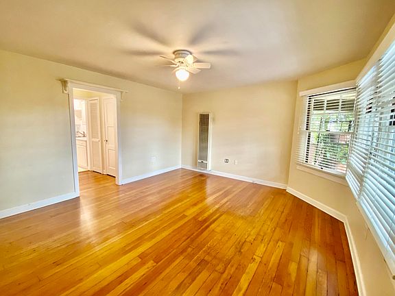 3rd image of 1422 Lou Dillon Ln