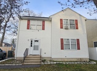 289 Morton St, Springfield, MA 01119