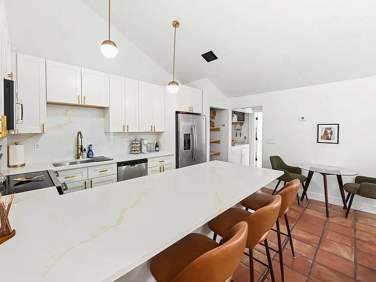 1277 Periwinkle Pl — Photo 7
