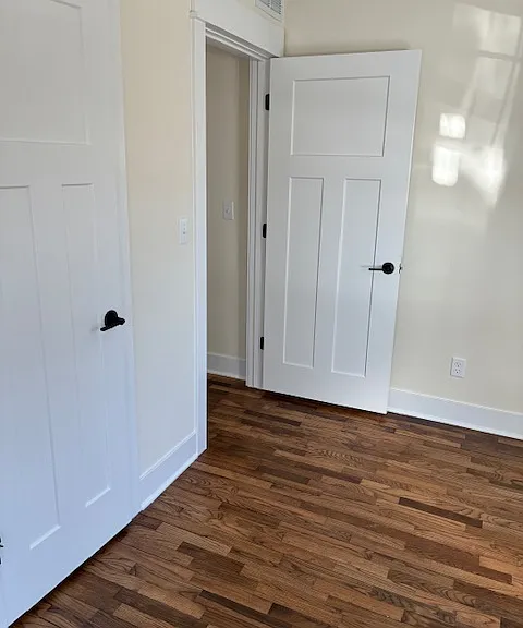 465 Union St — Photo 4