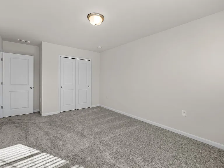 5615 Edessa Ave — Photo 18