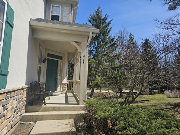 418 Bay Tree Cir, Vernon Hills, IL 60061