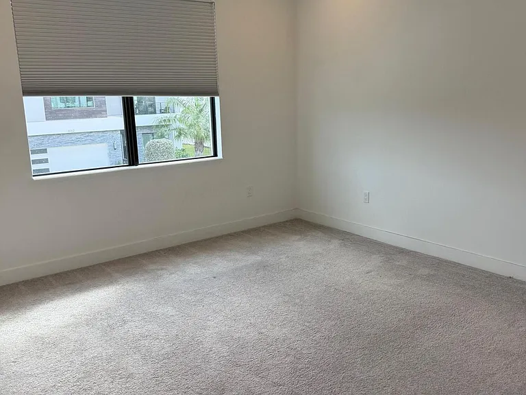 8055 White Wave Ter — Photo 17