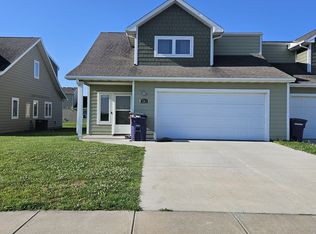 709 Walters Dr, Manhattan, KS 66502