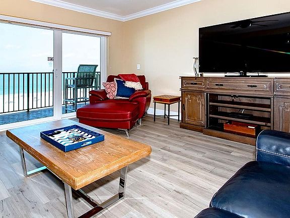 2nd image of 11 Idlewild St APT 601