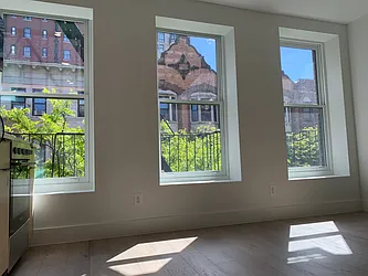 Rented by Starts New York Realty LLC