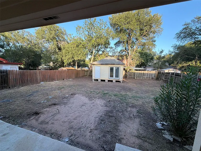 103 N Mockingbird Cir — Photo 16
