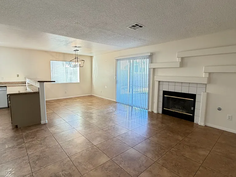 3380 Stacey Lyn Dr — Photo 4