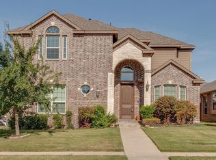 8401 Hornbeam Dr, Fort Worth, TX 76123