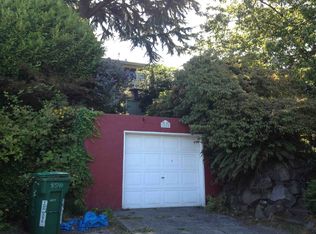 8540 2nd Ave NE, Seattle, WA 98115