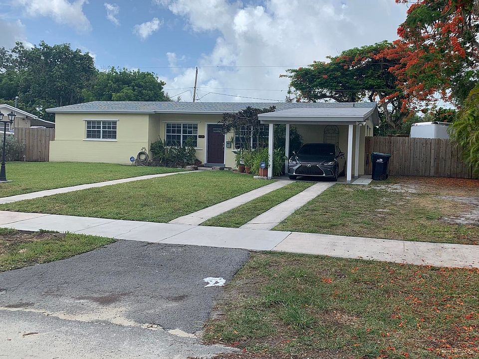 1st image of 10130 Montego Bay Dr