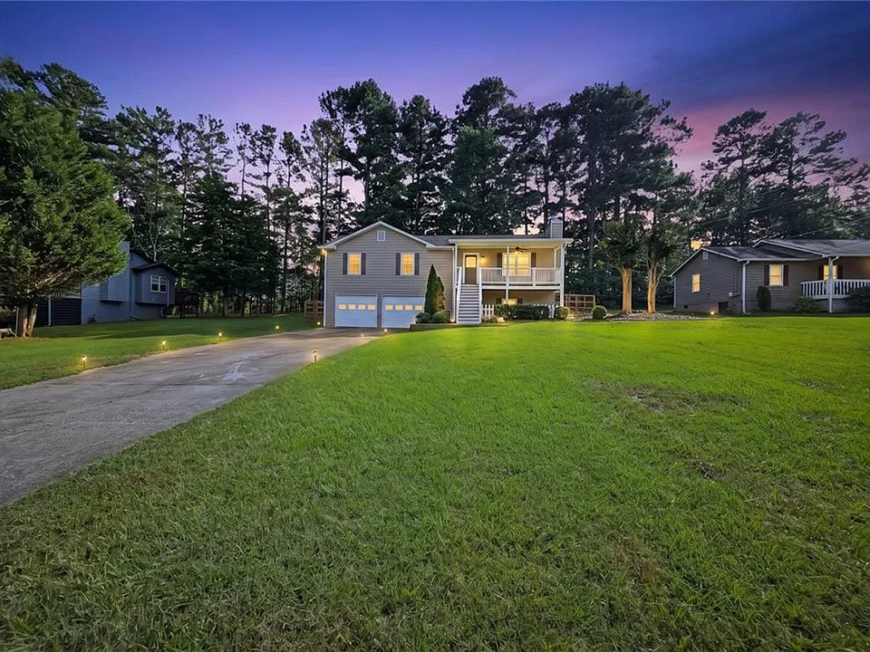 152 Village Dr