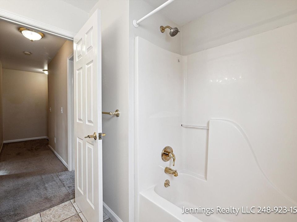 1st image of 21226 Collingham Ave