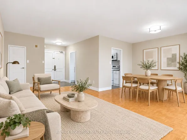 10 Shallmar Blvd, Toronto, ON