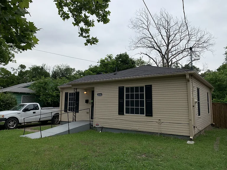 2538 Stovall Dr — Photo 15