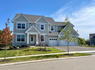 5150 Boulder Ln, Chaska, MN 55318