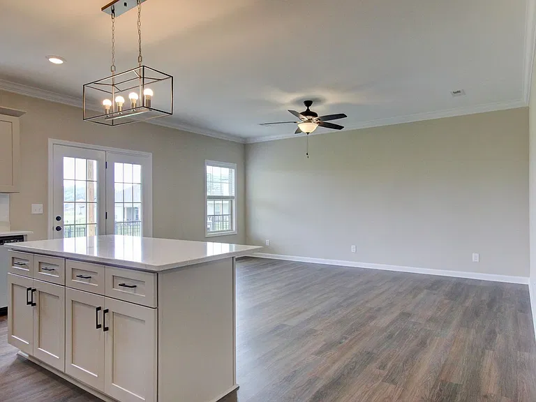 2547 Rafiki Dr — Photo 24