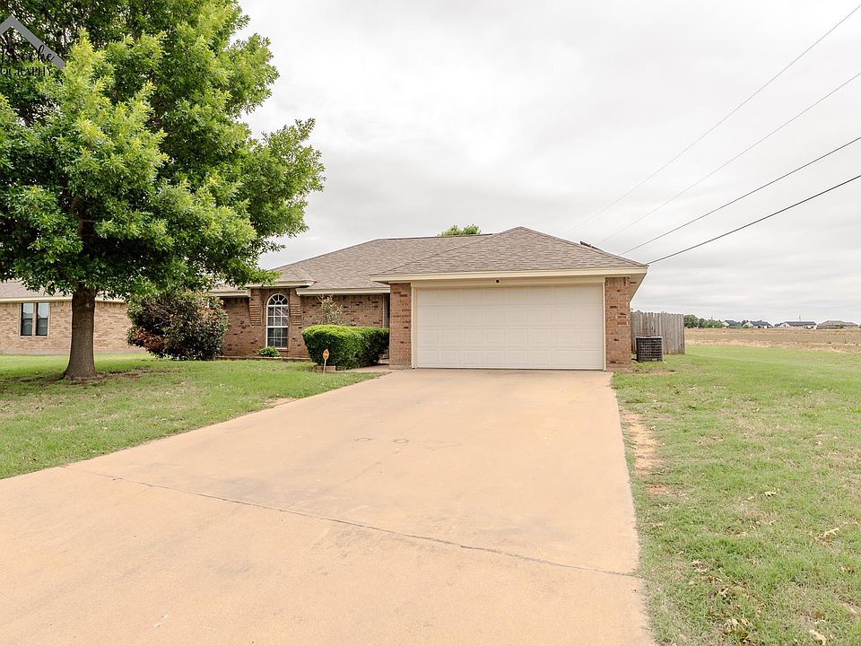 1st image of 104 Hidden Creek Ln