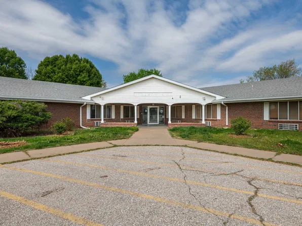 619 S Highway 77, Douglass, KS 67039