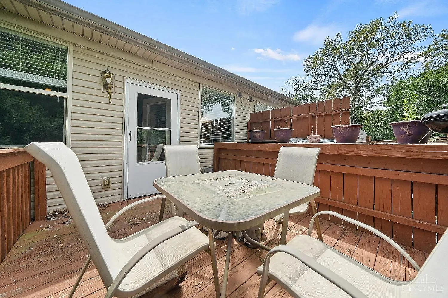 526 Clinton Springs Avenue - D — Photo 2