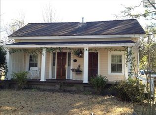 2000 Pleasant Rdg, Camden, SC 29020