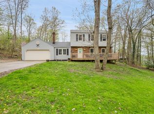 1847 Walnut Rd, Heath, OH 43056