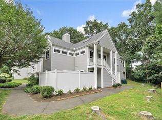 68 Country Pl #68, Shelton, CT 06484