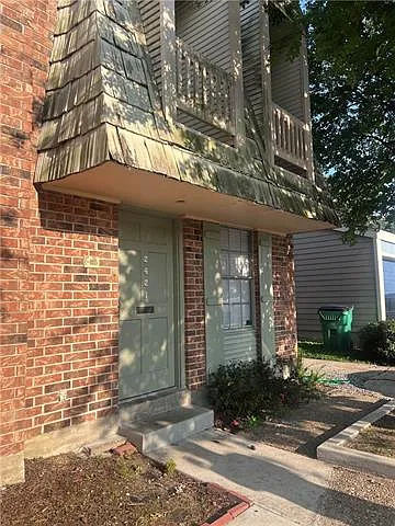 2421 Caswell Ln Photo 1