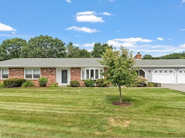 5 Locksley Rd, Danvers, MA 01923