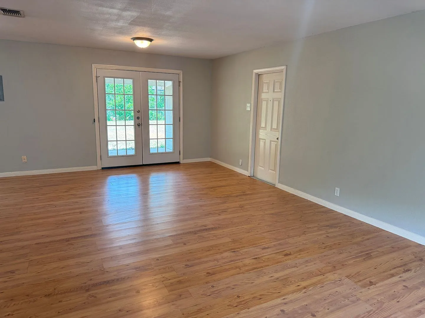 Welcome to 5810 Timberrock! — Photo 3