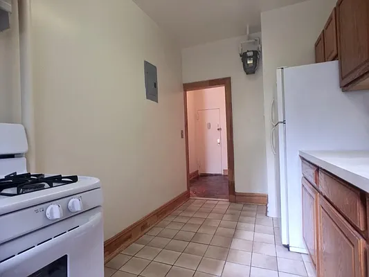 Rented by Sovereign Associates | media 21