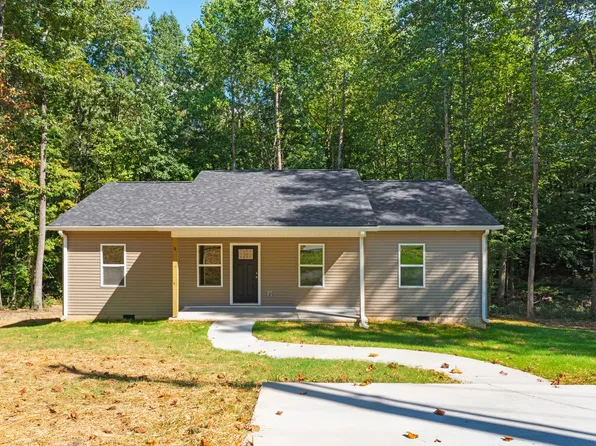 528 Lewis Ln, Charlotte, TN 37036