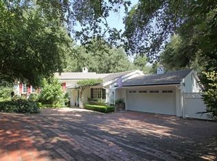 535 Berkshire Ave, La Canada Flintridge, CA 91011