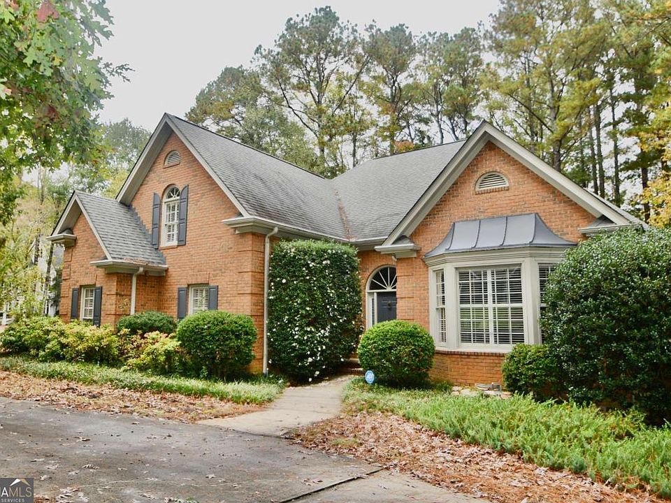 1st image of 114 Telfair Pl