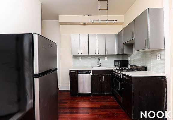 2nd image of 14 Irving Ave #13