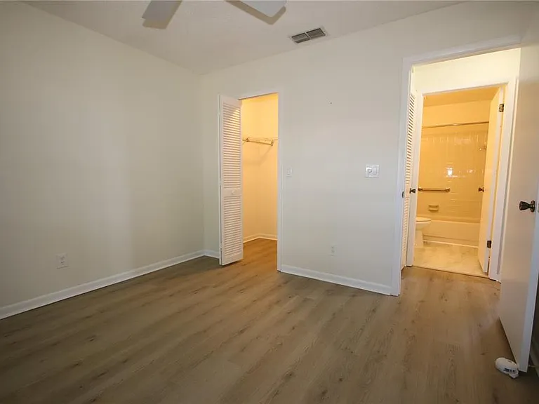 1535 Nursery Rd #403 — Photo 16